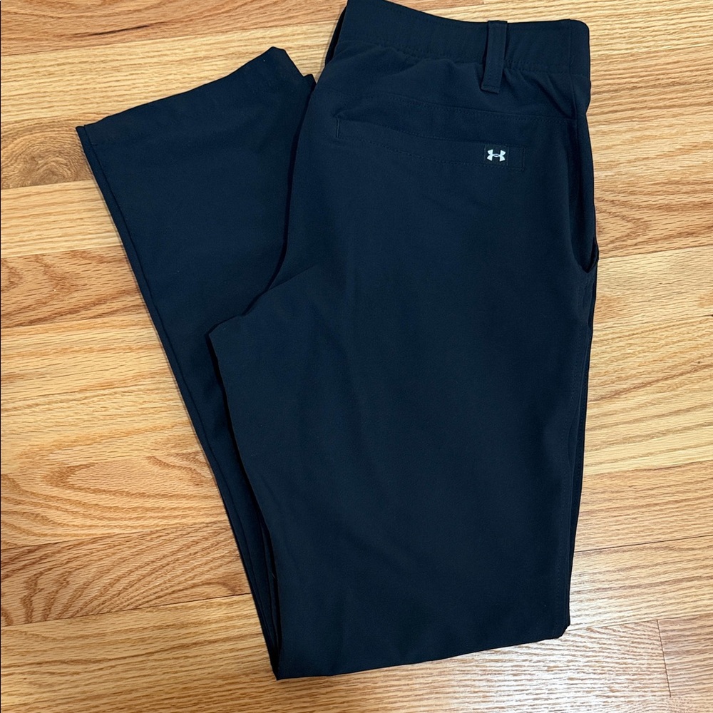 Under Armour Men's Black Straight-Leg Dress Pants